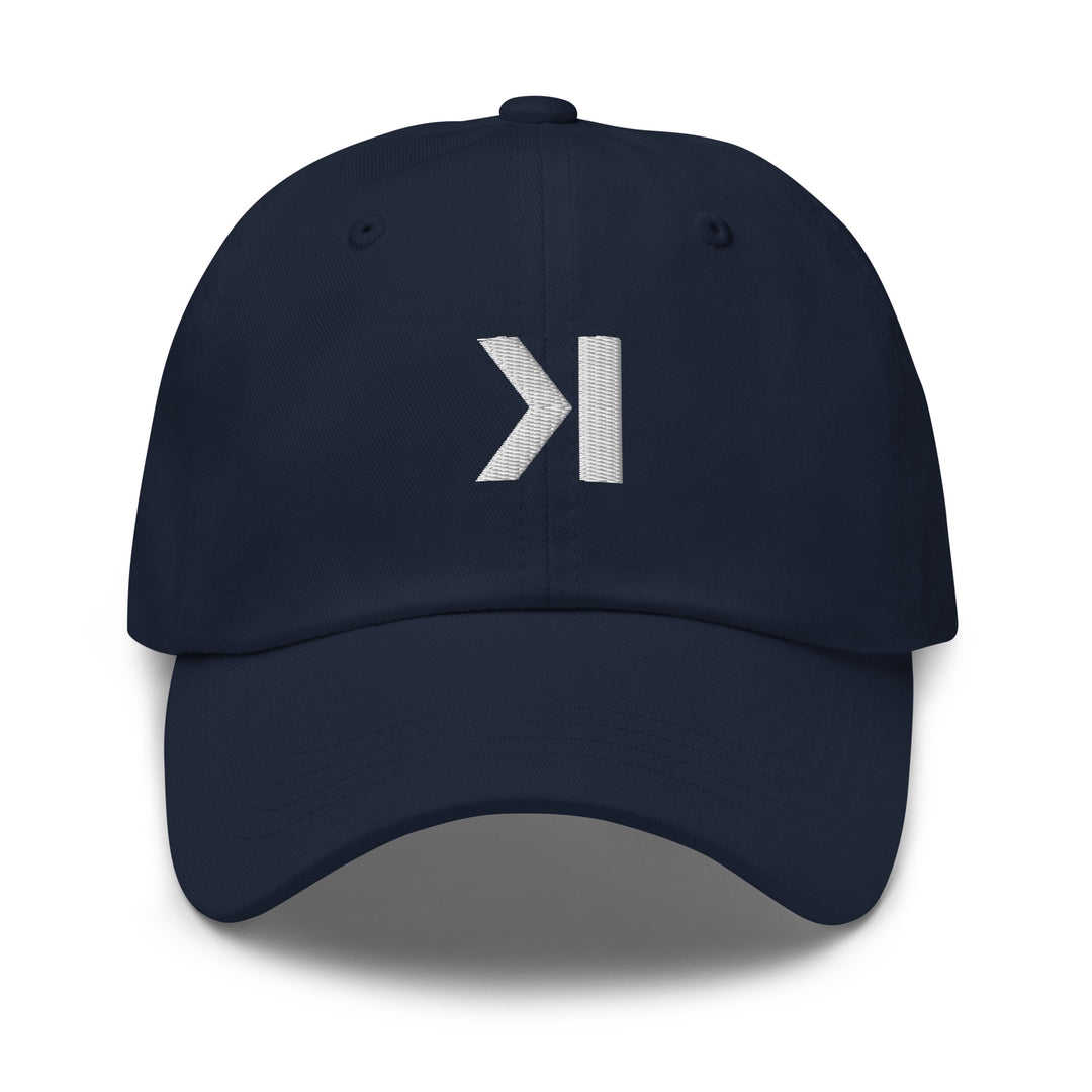 Casquette KAN FC marine avec K brodé clair, vue de face